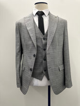 Load image into Gallery viewer, Dove Grey Suit

