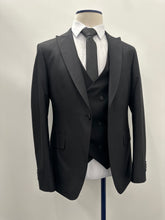 Load image into Gallery viewer, Black Suit 3 Piece
