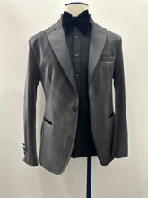 Load image into Gallery viewer, Grey Velvet Jacket
