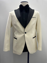 Load image into Gallery viewer, Cream Velvet Jacket
